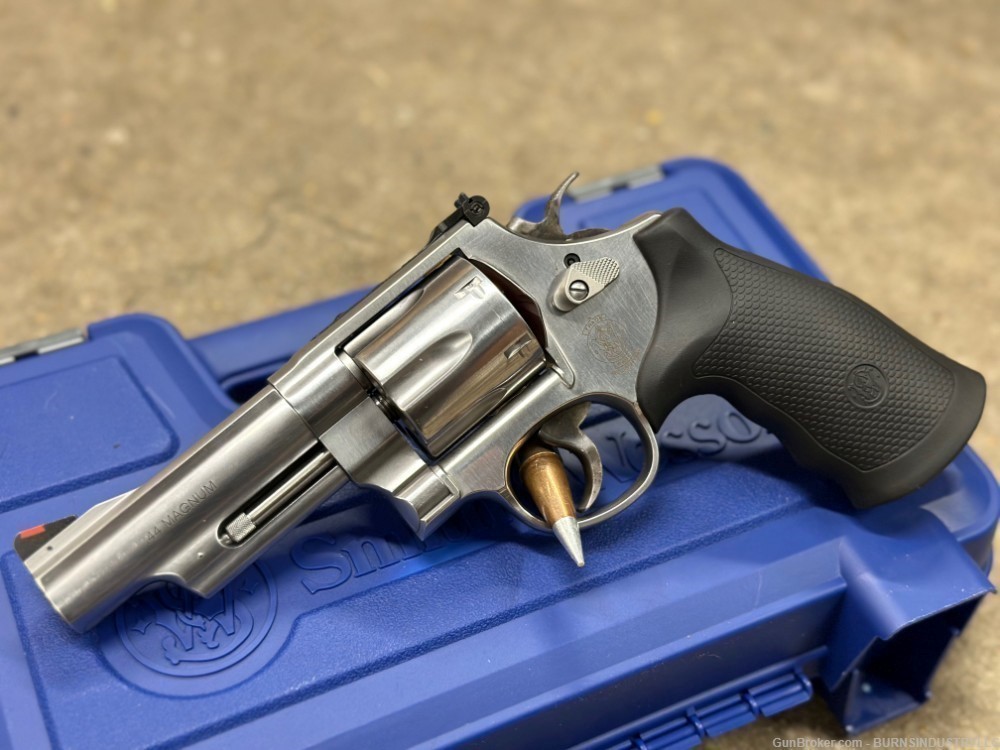 Smith & Wesson 629 4" Wesson & Smith 629 44MAG S&W 44MAG 163603-img-5