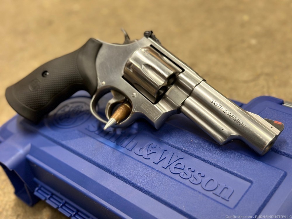 Smith & Wesson 629 4" Wesson & Smith 629 44MAG S&W 44MAG 163603-img-4