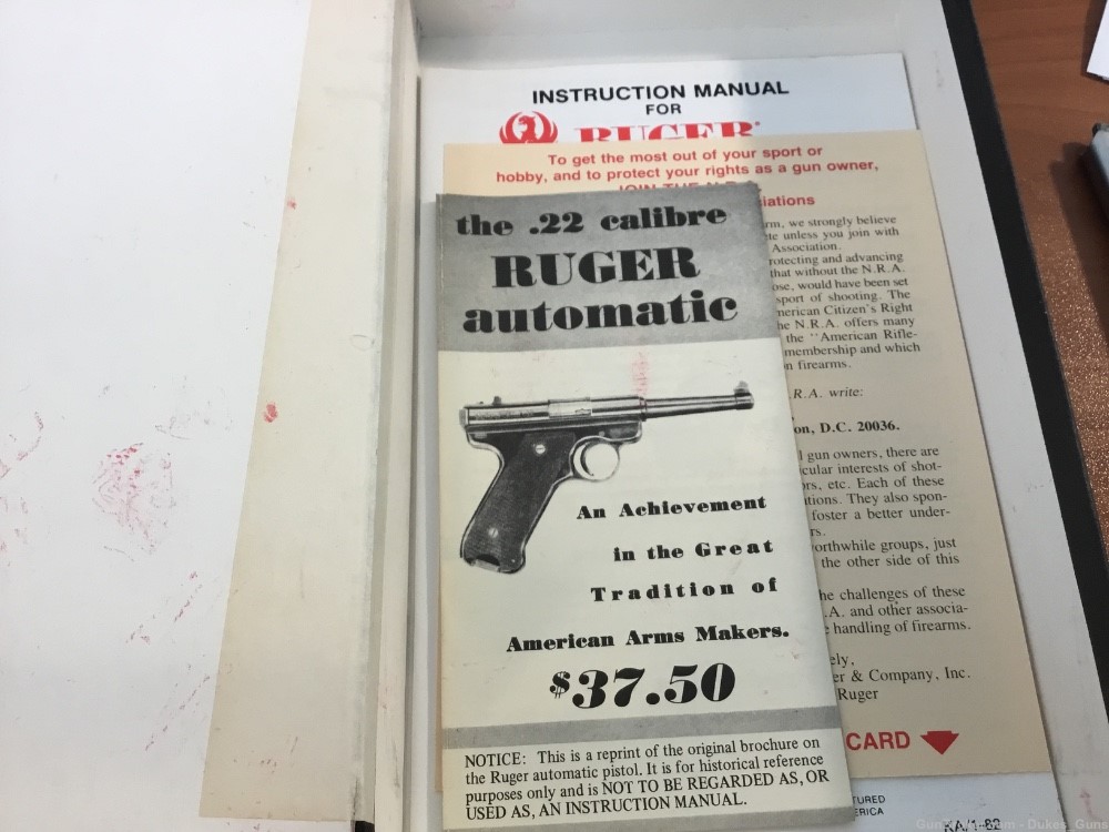 Ruger MK-1, 1980 vintage 1 of 5000 Bill Ruger signature series w/wood box -img-3