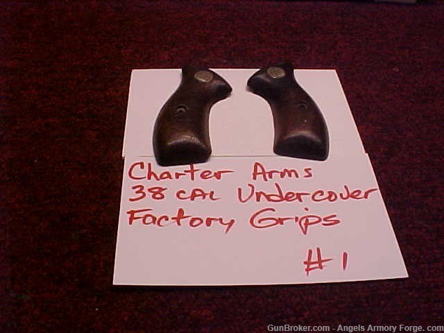11/22 Charter Arms Under Cover 38 Special Grips-img-0