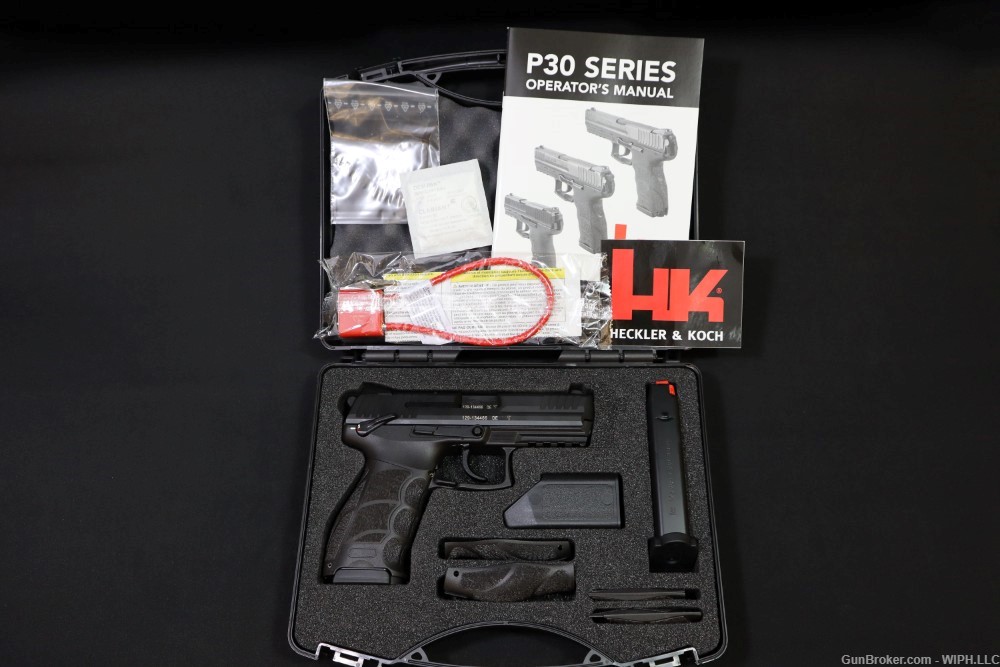 New P30s with NIGHT SIGHTS, Two 17 round Mags-img-0