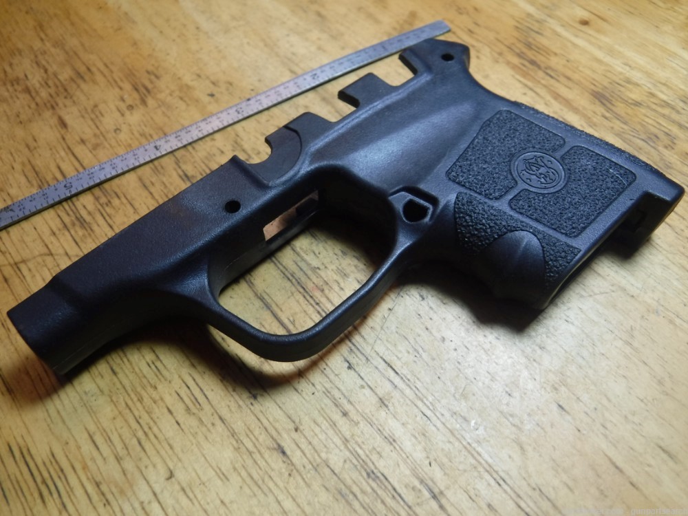 Smith Wesson M&P Bodyguard 380 acp, Grip.-img-1