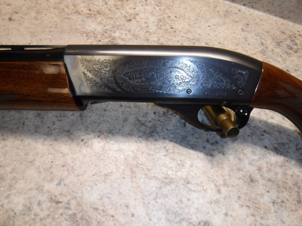 Remington 11-87 Premier, 12 gauge, 28" vent rib, engraved  -img-2