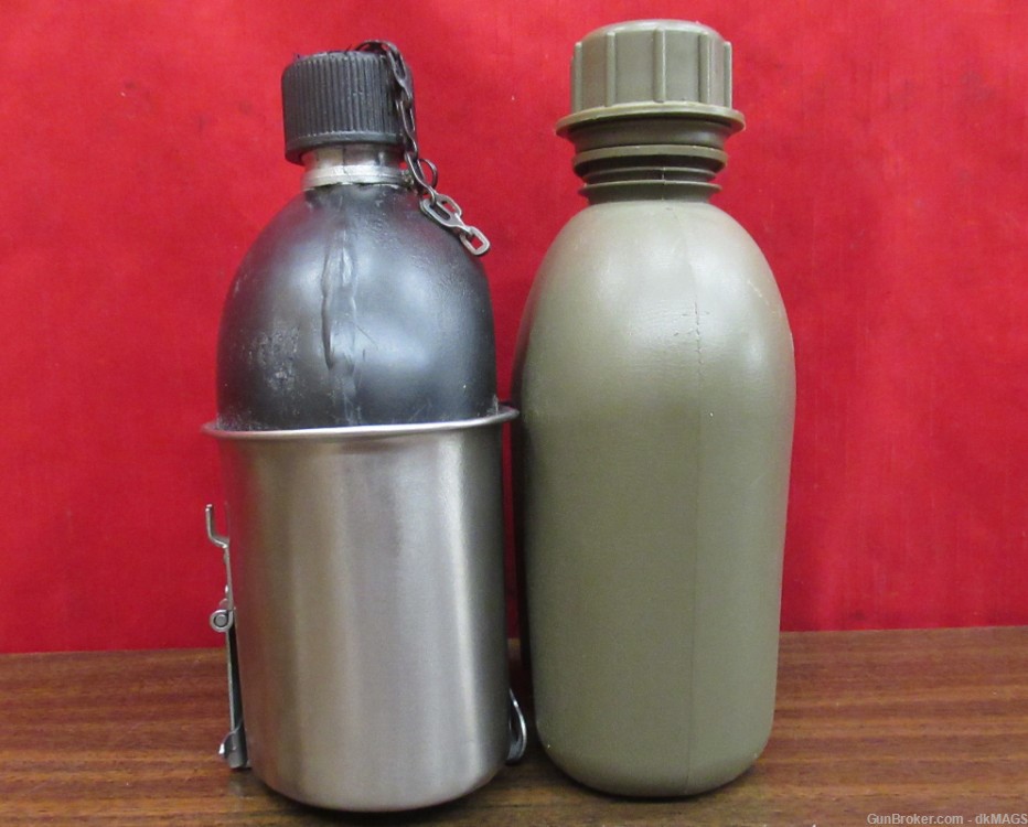2 Cold War Canteens Metal Plastic Steel Can Military Surplus OD Green-img-3