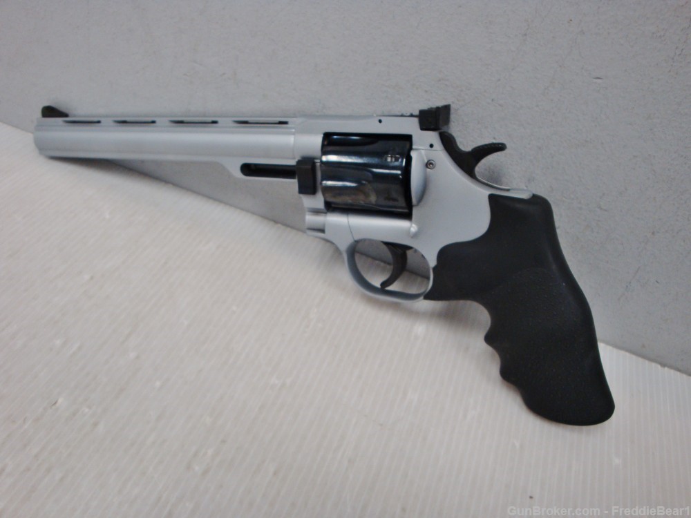 Dan Wesson DW 715 Revolver .357 Mag Pistol Pack Stainless With 3 Barrels -img-8