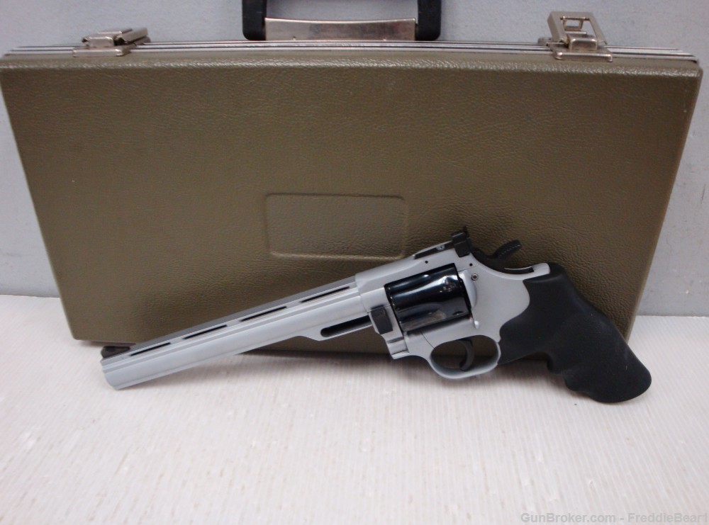 Dan Wesson DW 715 Revolver .357 Mag Pistol Pack Stainless With 3 Barrels -img-0