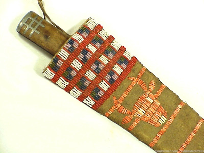 Sioux Beaded & Quilted Buffalo Design Knife Sheath & Knife -img-2
