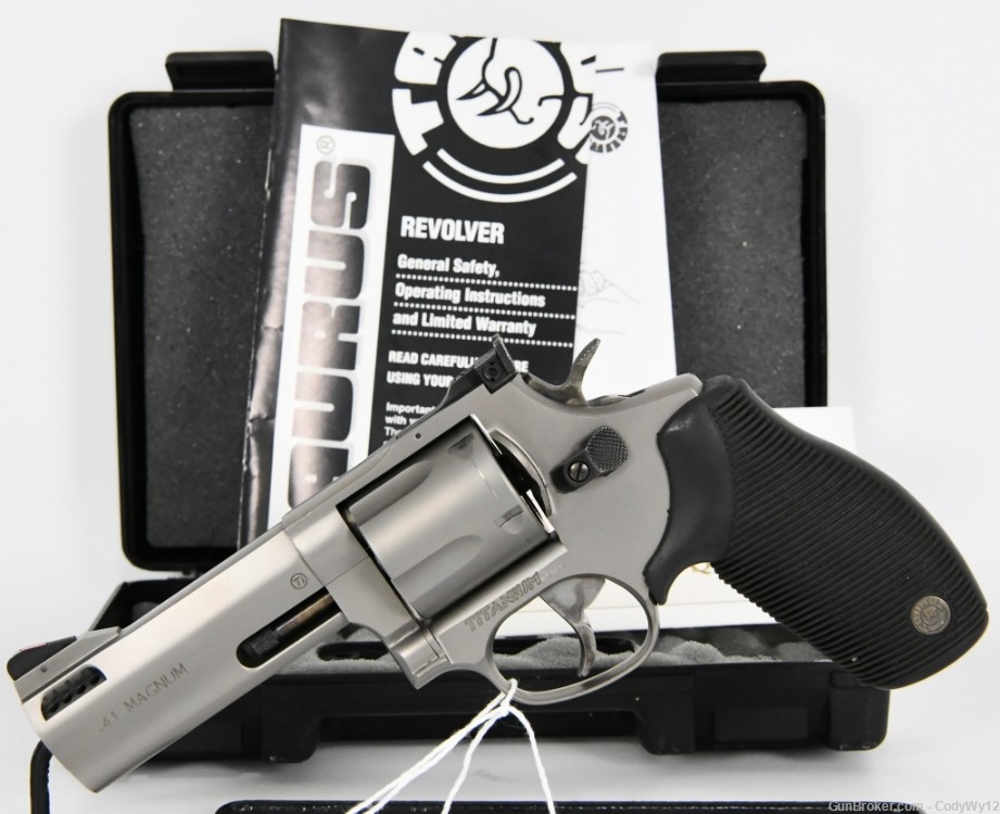 Extremely Rare Taurus Total Titanium Tracker Model 425 .41 Magnum-img-0
