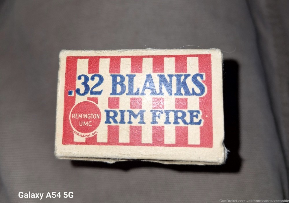 (43) rounds Remington UMC 32 Rim Fire Blank Ammo -img-4