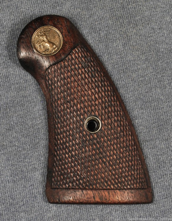 COLT FACTORY EARLY OFFICERS MODEL WALNUT GRIPS-img-2