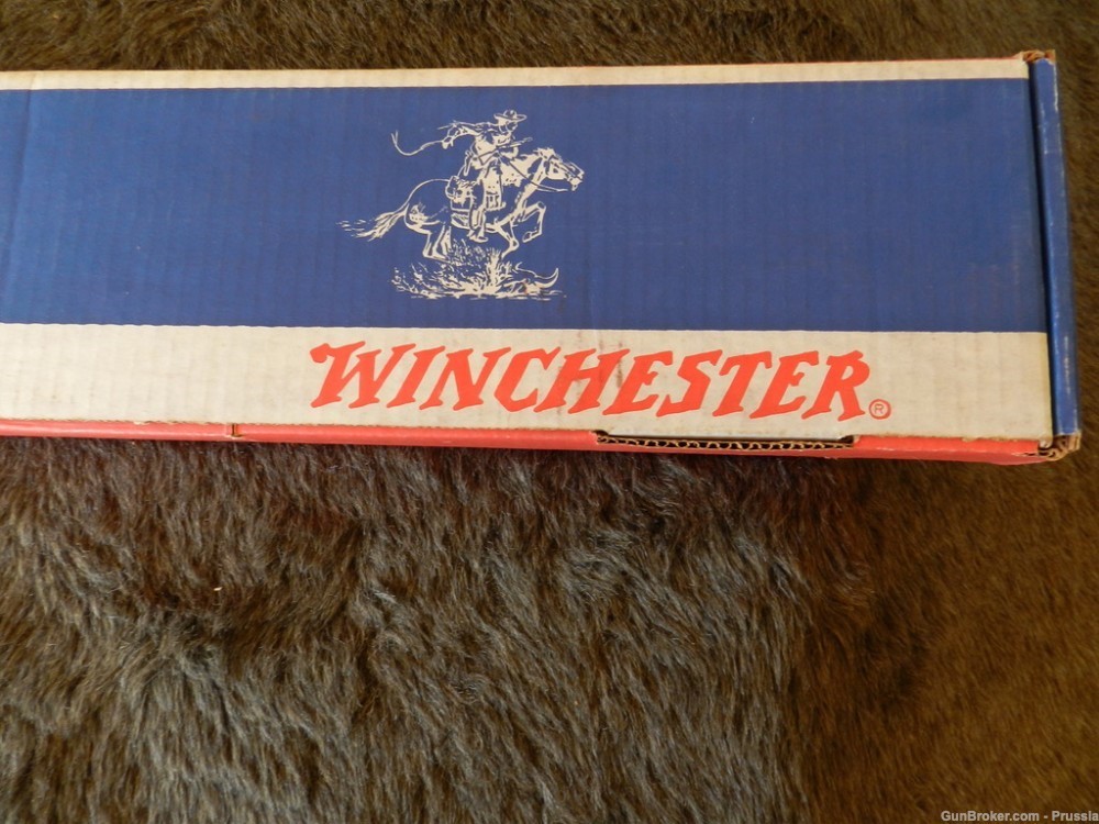 Winchester Model 9422 Consectutive Set #'s F101 & F102-img-17