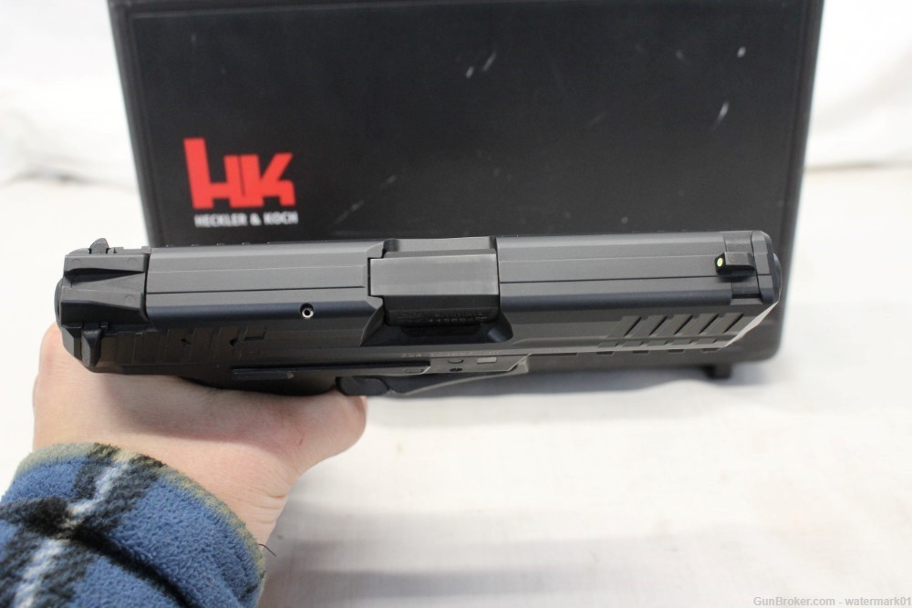 Heckler & Koch VP9 semi-automatic pistol 9mm Box Manual NIGHT SIGHTS-img-3