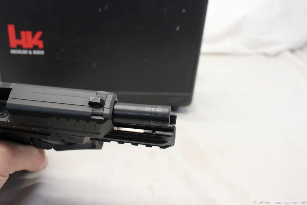 Heckler & Koch VP9 semi-automatic pistol 9mm Box Manual NIGHT SIGHTS-img-7