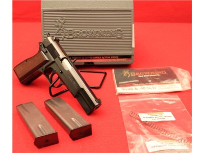 Browning HiPower .40 S&W 4.7-barrel semi-auto pistol.