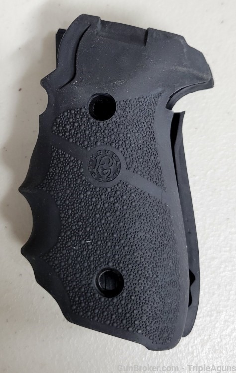 Hogue Sig Sauer P228 9mm rubber wraparound grips -img-2