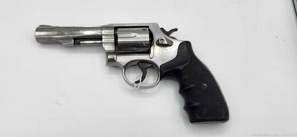 Pre Owned Smith & Wesson Model 64-6 / .38 Special Revolver S&W -img-0