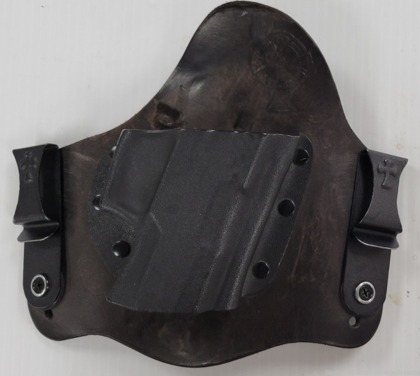 HOLSTER BONANZA - 4 PACK OF PRE-OWNED R/H HOLSTERS FOR SIG SAUER P320-img-1