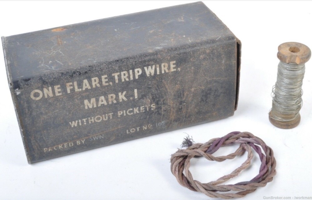 WWII ONE FLARE TRIP WIRE MARK I TIN CAN - MINE BOOBY TRAP VERY RARE-img-0