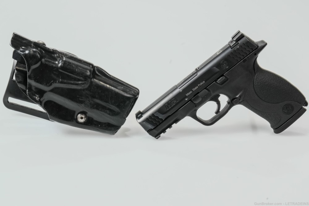 Smith & Wesson M&P45 Mass. State Police with 3-10rd Mags and Holster-img-4