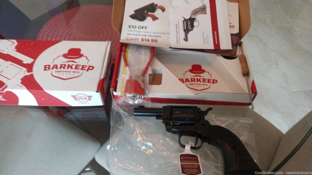 Heritage Arms Barkeep 22 LR Caliber Revolver 2.68in Black Oxide Finish -img-3