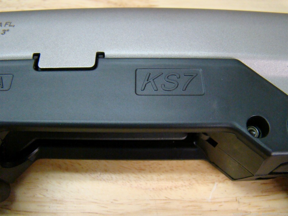 KelTec KS7 12 gauge bullpup Shotgun 2-tone black & Titanium KS-7 KS7TTM New-img-16