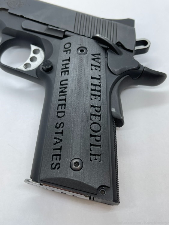 1911 CARBON FIBER WE THE PEOPLE GRIPS-img-4