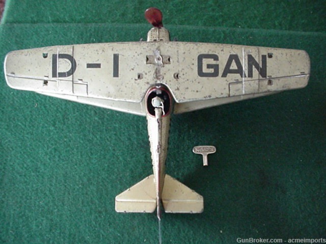 Tippcp D-IGAN Wind Up WW2 Airplane Original w Key Hauser Elastolin Lineol-img-0