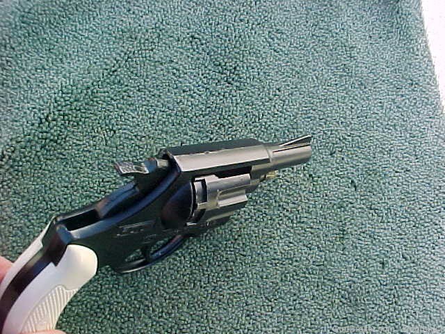 SUPER 777 Starter Revolver 22 w Swing Out Cylinder New in Box 8 Shot Pistol-img-3