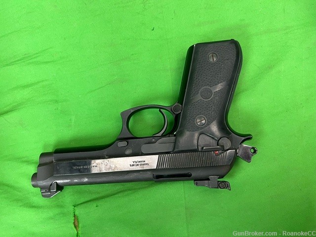 Taurus PT 92 AF 9mm Pistol with 1 Mag-img-3
