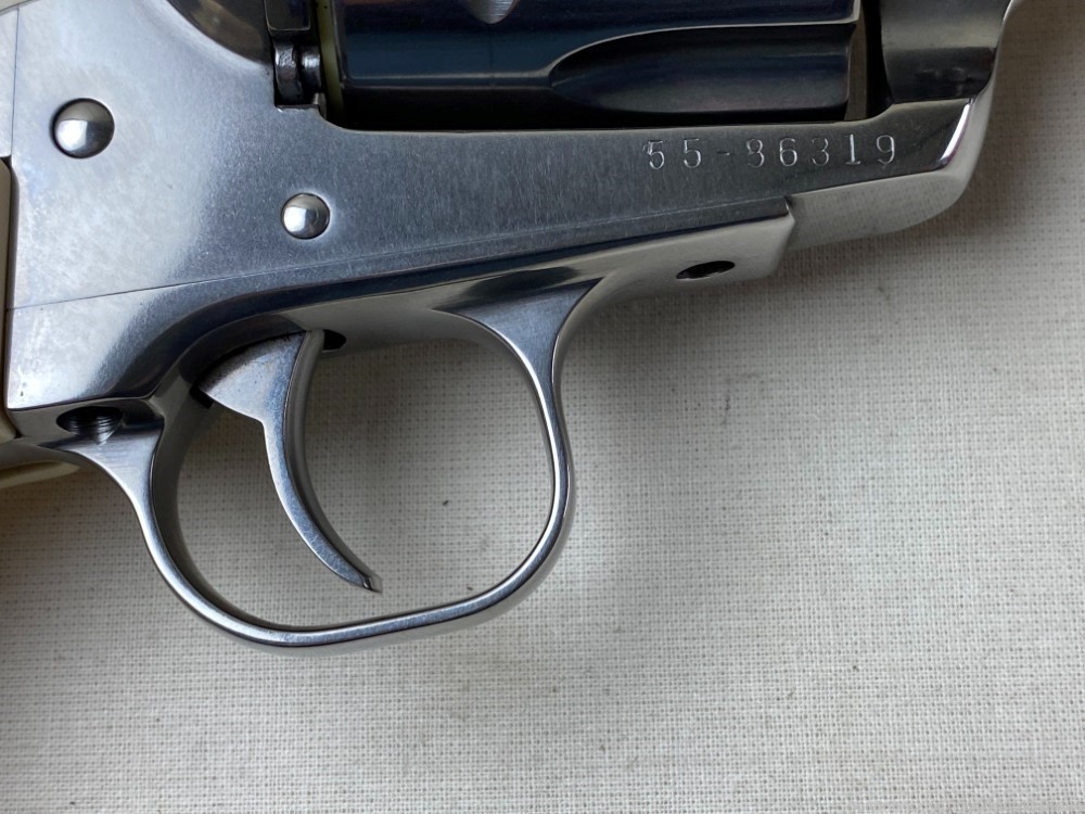 Ruger Vaquero 44-40 Win 4.62" Stainless -img-18