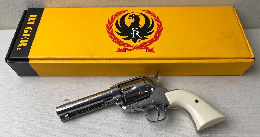 Ruger Vaquero 44-40 Win 4.62" Stainless -img-0