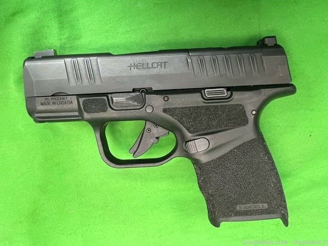 Springfield Hellcat Pistol 9mm with Original Soft Case, 2 Mags-img-5