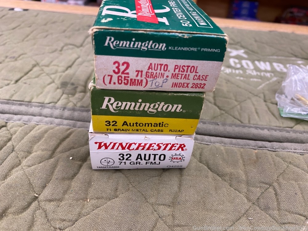 Winchester & Remington Dog Bone Box 32 ACP 191 Rounds -img-6
