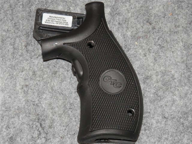 SMITH & WESSON MODEL 65 CRIMSON TRACE GRIPS LG-306-img-4