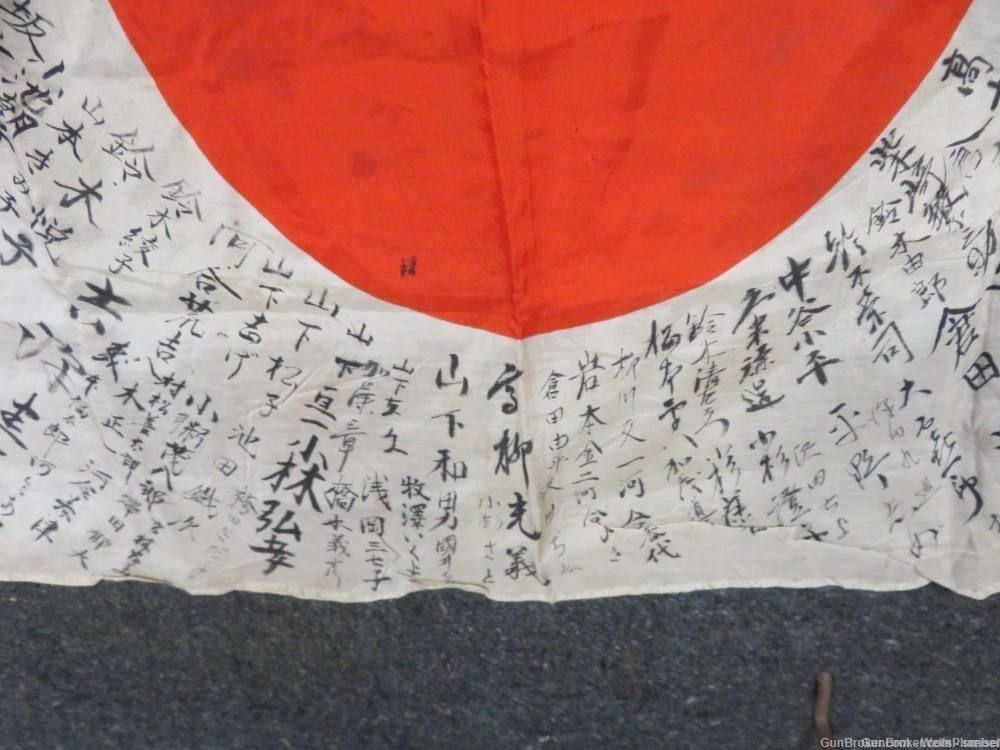 JAPANESE WWII HINOMARU MEATBALL FLAG WITH SIGNED KANJI CHARACTERS (RARE)-img-4