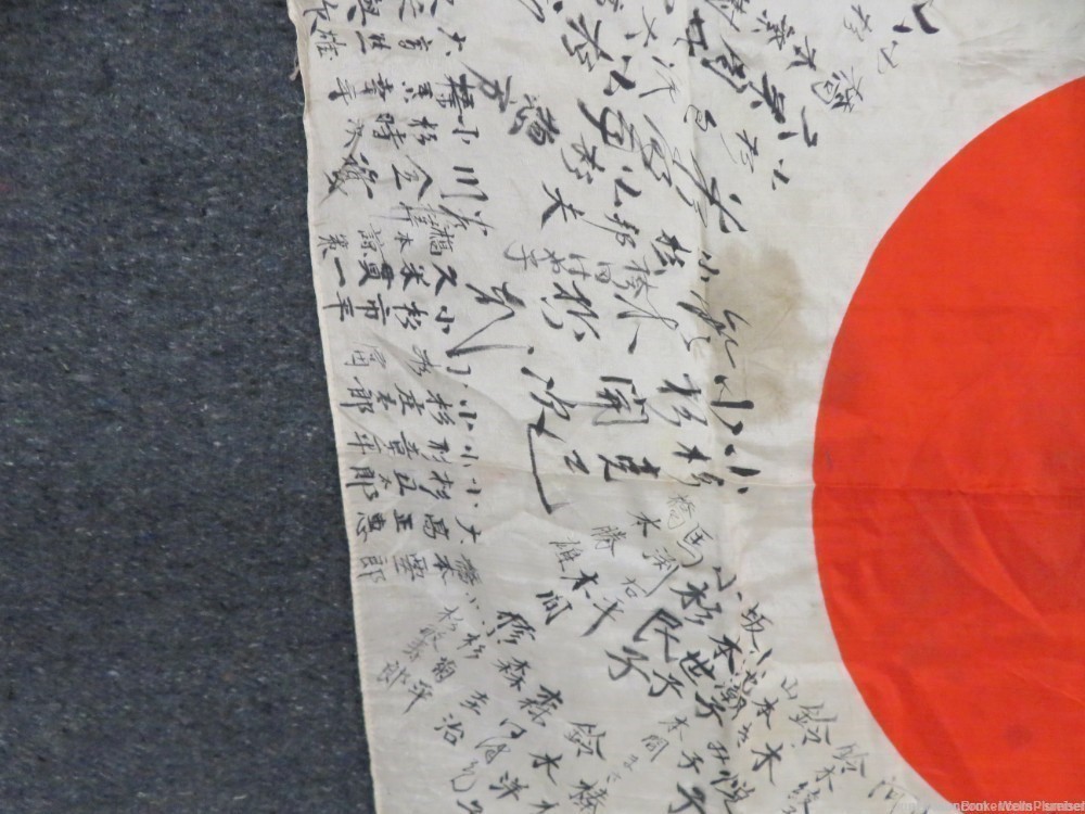 JAPANESE WWII HINOMARU MEATBALL FLAG WITH SIGNED KANJI CHARACTERS (RARE)-img-2