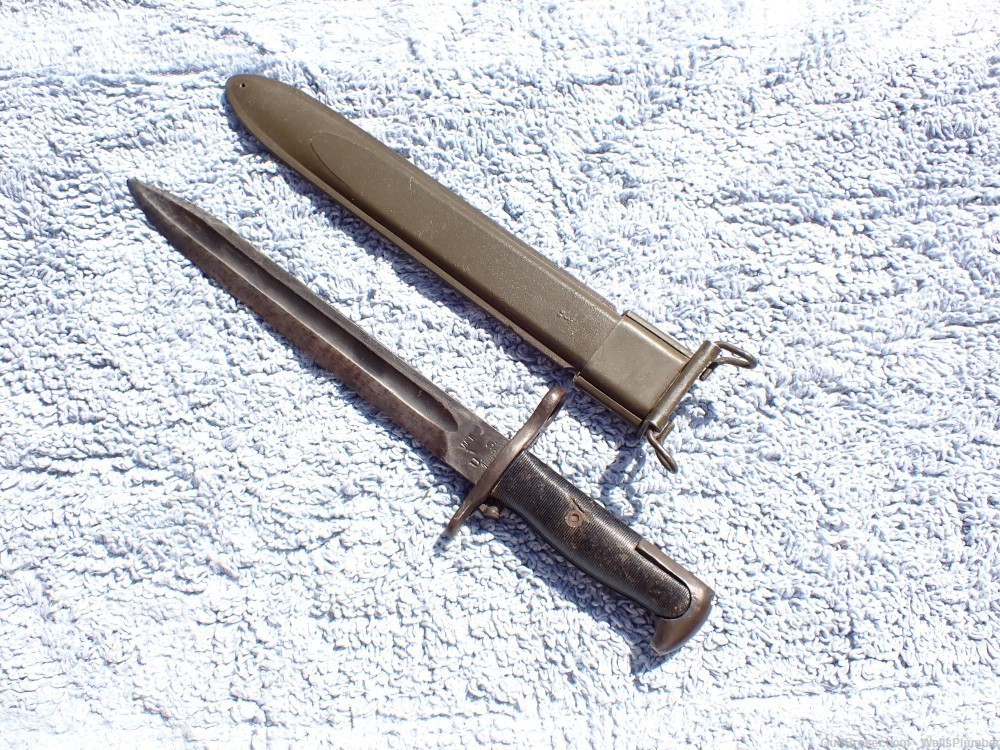 US WWII MODEL 1942 WILDE TOOL 10" 1905E1 BAYONET WITH SCABBARD (RARE)-img-2