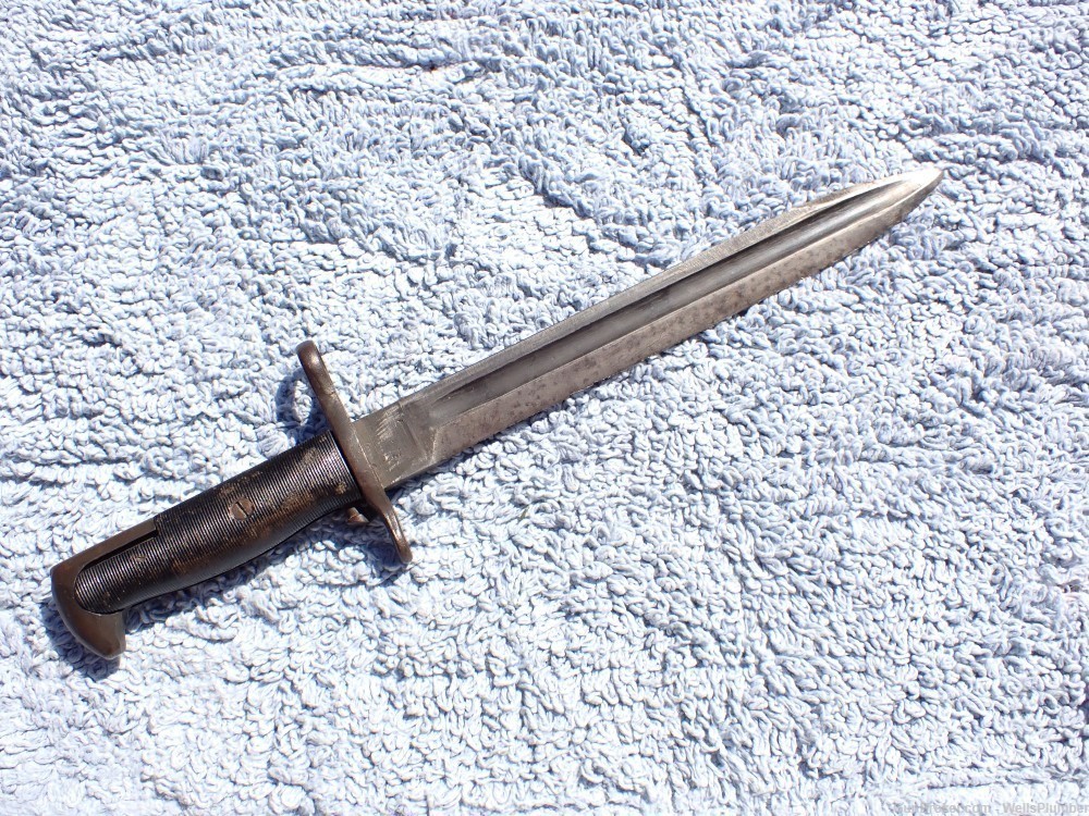 US WWII MODEL 1942 WILDE TOOL 10" 1905E1 BAYONET WITH SCABBARD (RARE)-img-3
