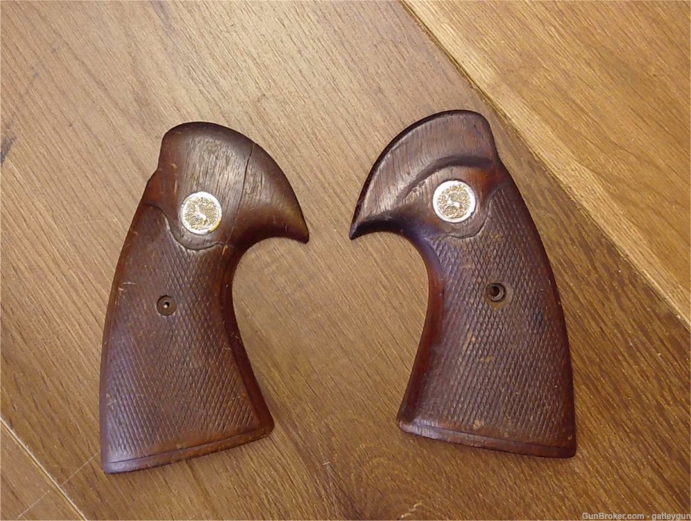 Colt Python Factory Wood Grips-img-0