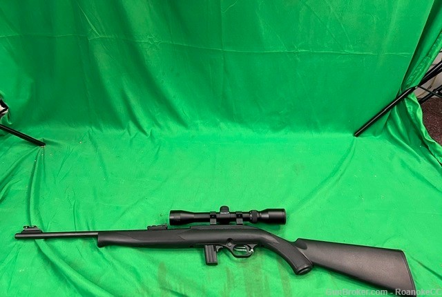 Mossberg .22 Long Rifle with 1 Clip, Barska Black 9x32 Scope-img-9