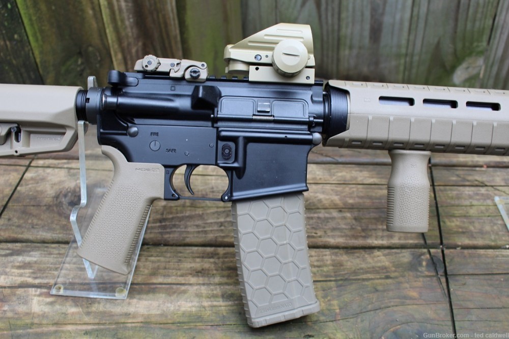 FREE SHIPPING in the lower48 states! Nice DPMS Panther Arms Mod.A-15 5.56 !-img-4