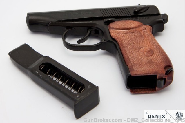 Russian Soviet Makarov Pistol Non-Firing Replica Gun by Denix-img-5