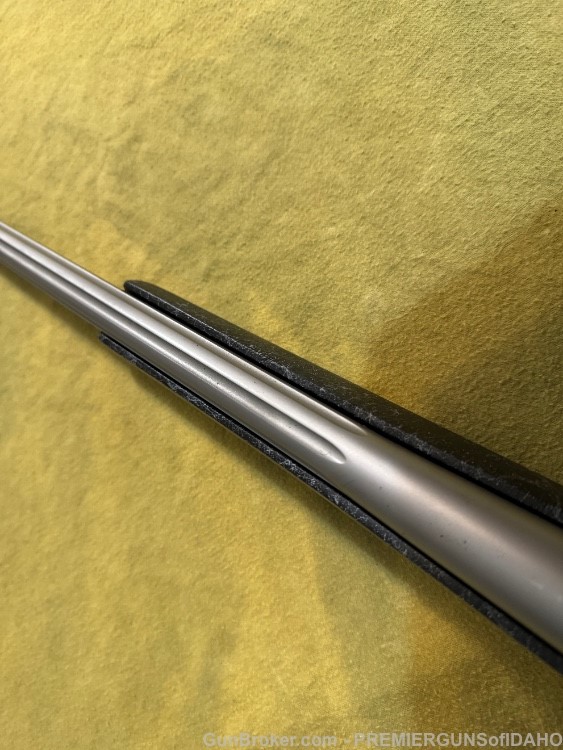 WEATHERBY VANGUARD STAINLESS steel FLUTED 300 wby Magnum SAFARI-img-43