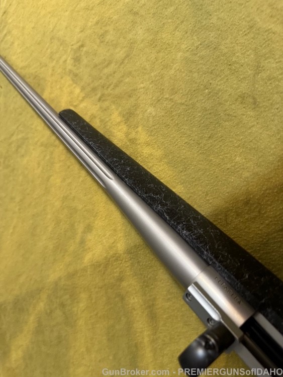 WEATHERBY VANGUARD STAINLESS steel FLUTED 300 wby Magnum SAFARI-img-44