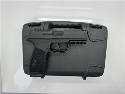 SIG SAUER P365X 9mm Semi-Auto Pistol (Brand New!)