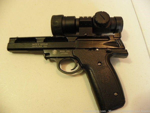 Smith and Wesson Model 22A 22LR w/ Bushnell Red Dot-img-5