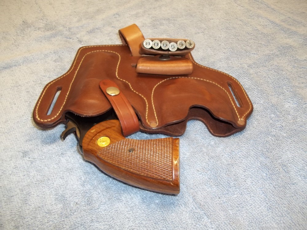Colt Detective Special Agent Cobra DS-II Bianchi Combo Holster Cuffs & Ammo-img-8