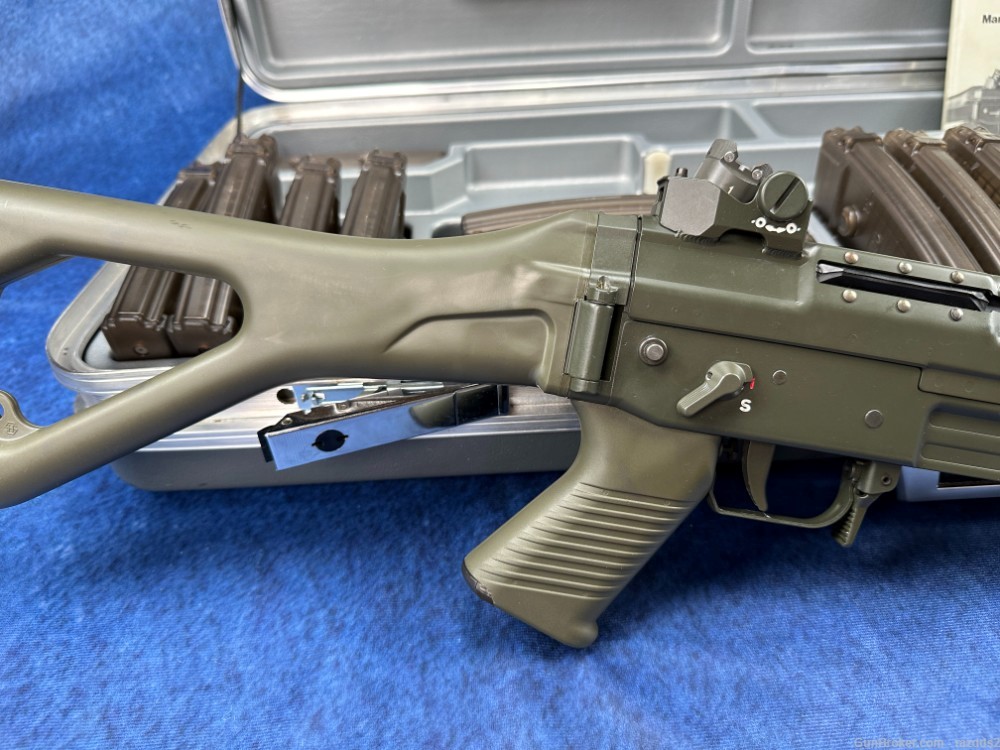 TIME CAPSULE Sig 551-2 SP Pre-Ban with Meili case and original shipping box-img-11