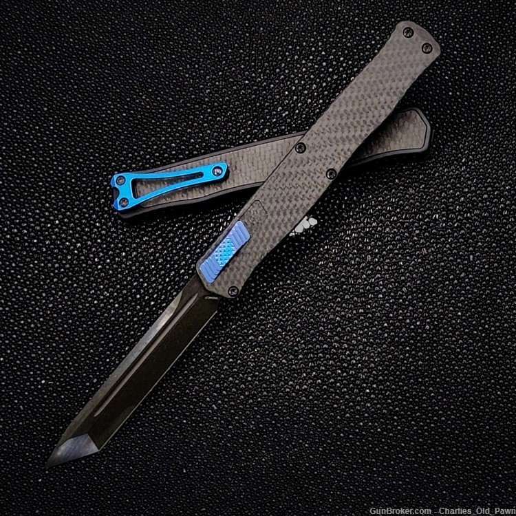 HERETIC CLERIC 2 OTF AUTO TANTO EDGE CARBON FIBER TOP & INLAY BLUE HARDWARE-img-0