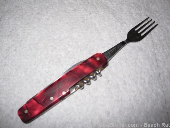Red Folding Pocket Knife,Fork & Cork Screw.-img-3